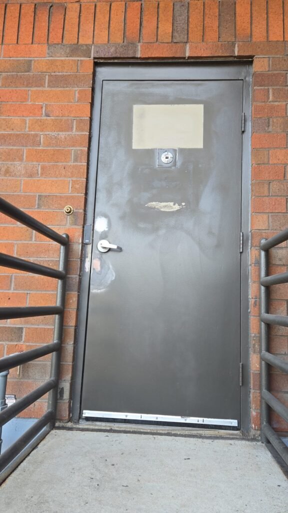 Warehouse commercial door entrance3